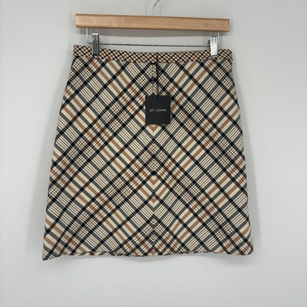 St. John A-Line Skirt in Multicolor